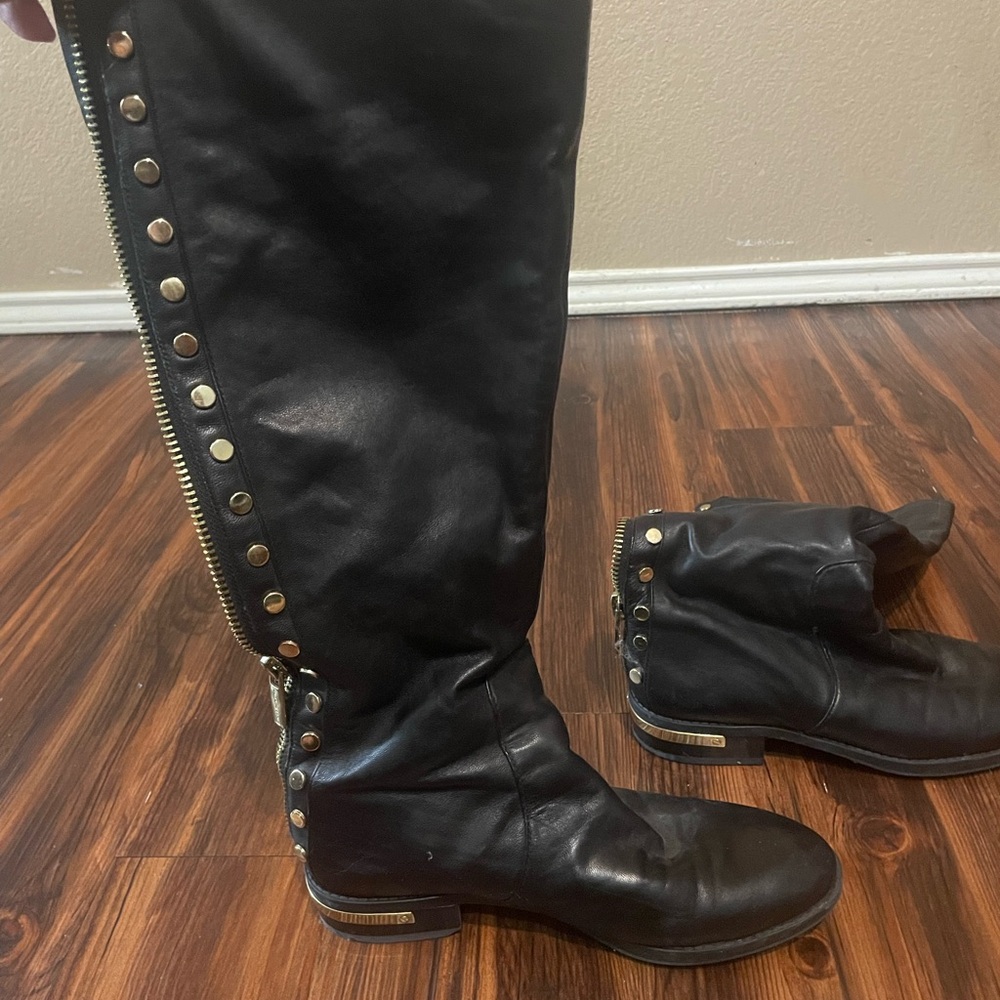 Vince Camuto Dark Leather Footwear